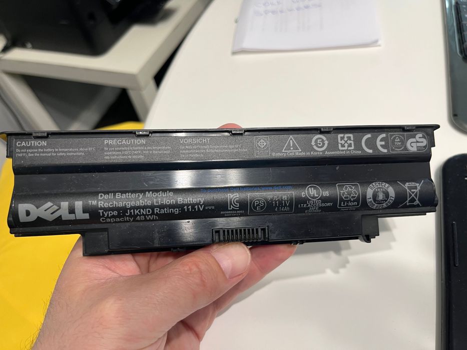 Резервни части за лаптоп Dell N5010 - RAM/ KBD/ Wi-FI/ Bluetooth/ Display/ Speakers/ Power Board/ DVD