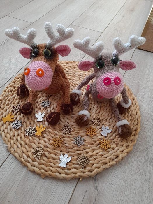 Ръчно изплетени играчки