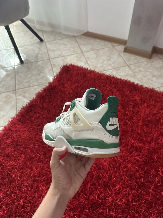 Jordan 4 Pine Green