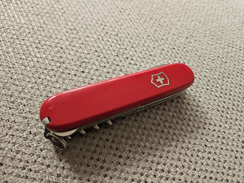 Victorinox  custom Yeoman