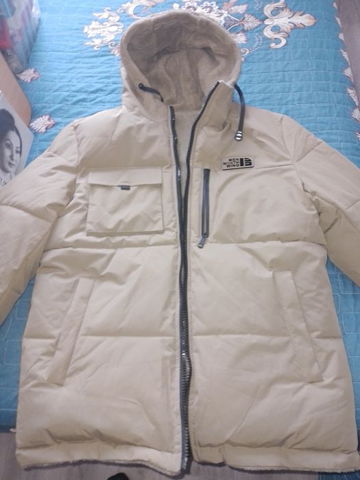 Продам зимнюю куртка.