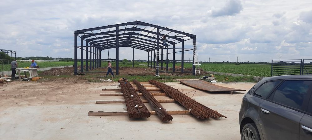 Vadn hale metalice acceptam și o mașină auto la schimb