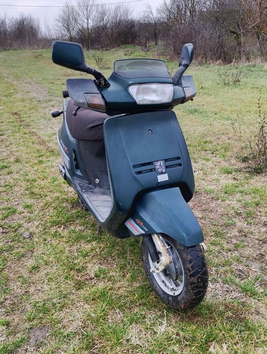 Scuter Peugeot SV 125