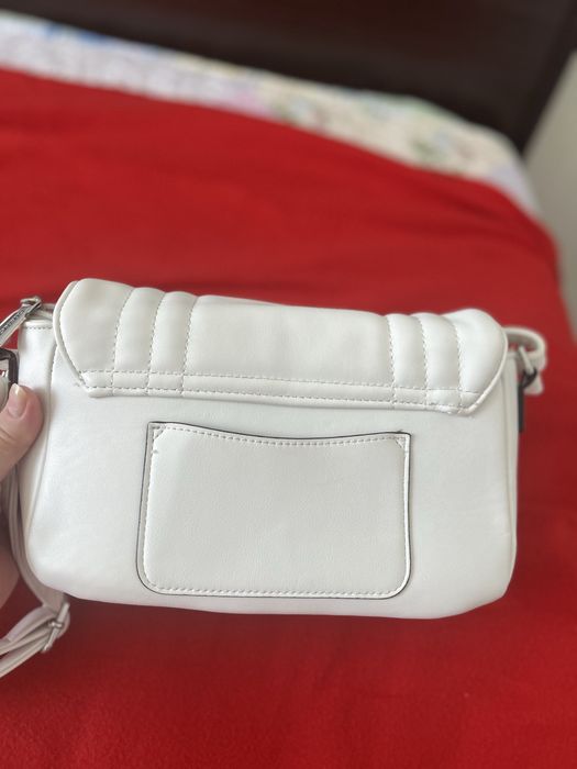 Продам женскую сумку
