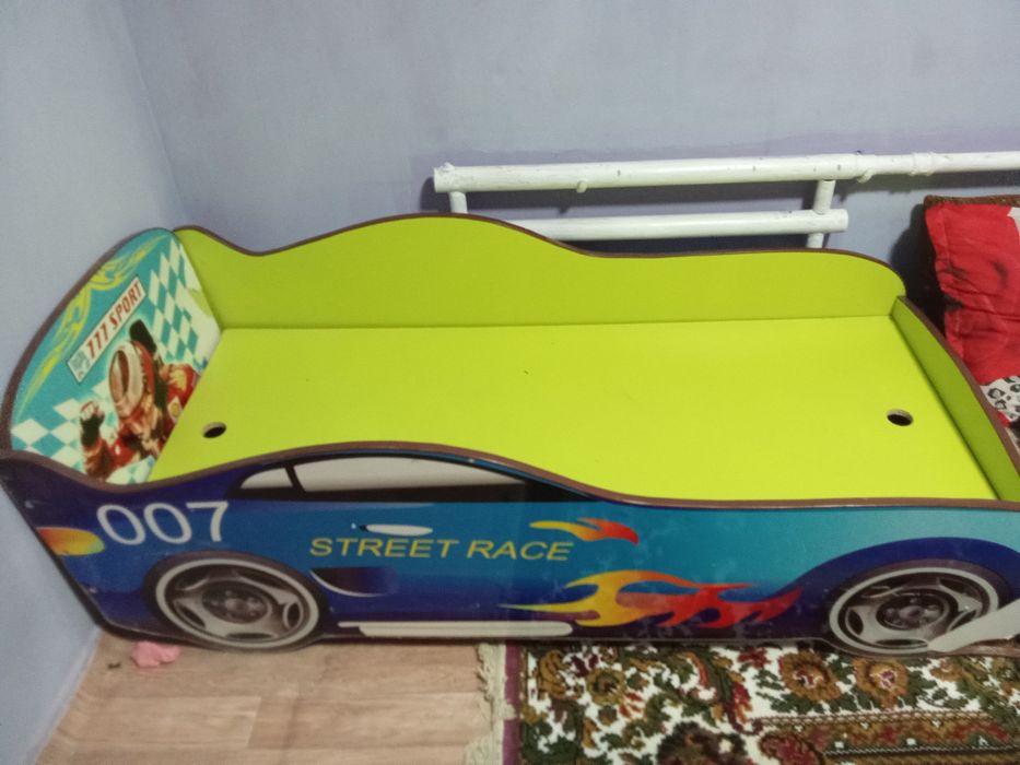 Продам детскую кроватку