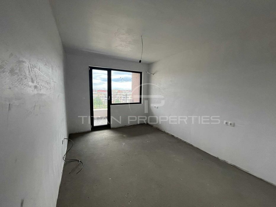 Продава се Тристаен апартамент в Пловдив, Остромила - 93 кв.м за 1560 €/кв.м - Снимка #1