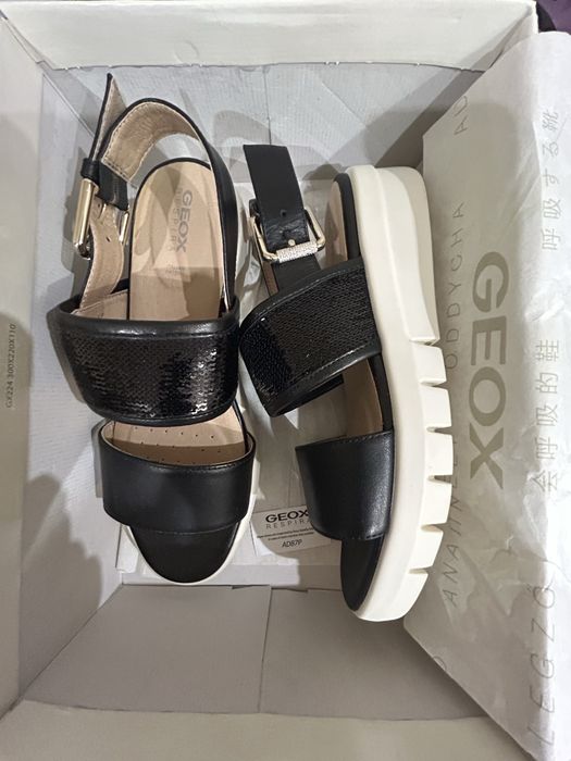 Sandale Geox - nou cu eticheta