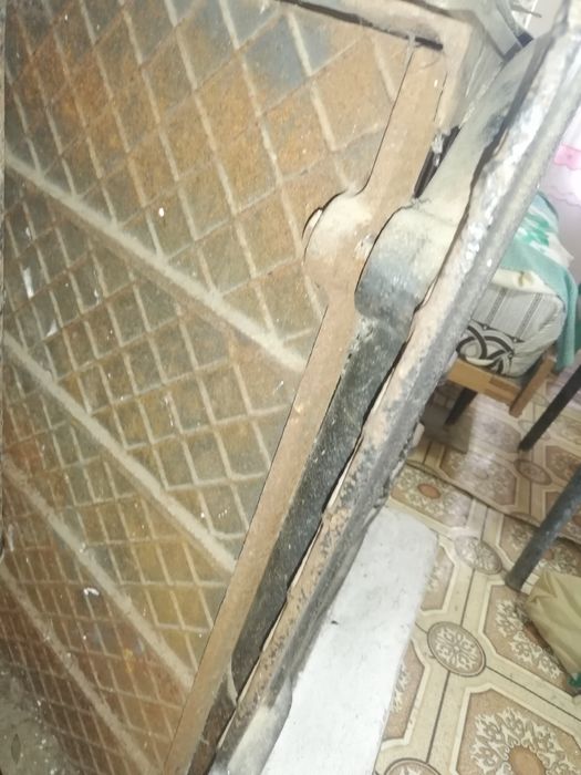 Продам камин под дрова, чугунный