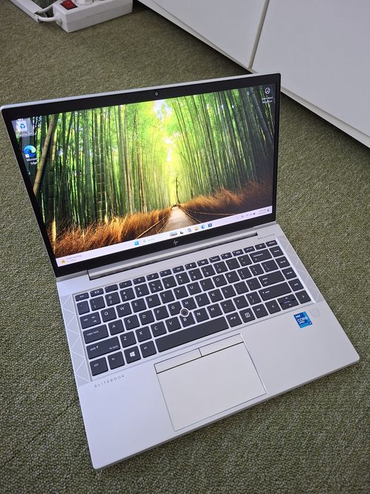 HP 840 G8, i7, 16 gb ram, SSD 500 gb