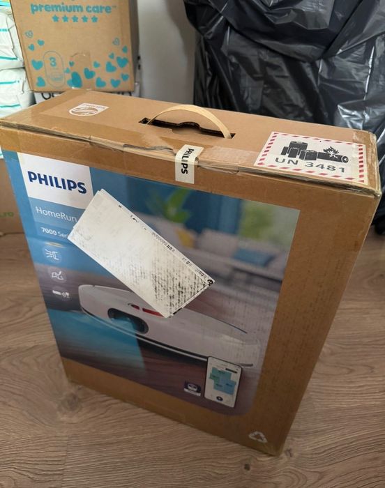 Robot de aspirare Philips Seria 7000 Aqua XU7000/01