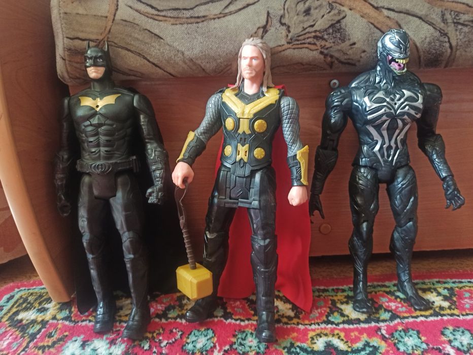 Продам Marvel  набор