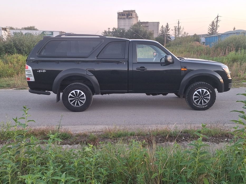 Ford ranger 2.5 diesel 4x4 mic mare clima an 2011