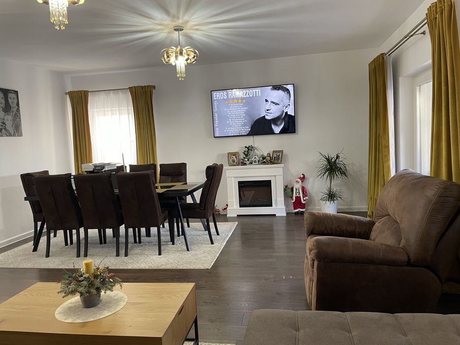 Casa duplex de vanzare utilata mobilata, Calea Cisnadiei, Arhitectilor