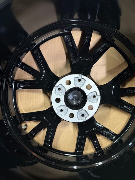 Jante Originale BMW Seria 5 G30 R19 M845