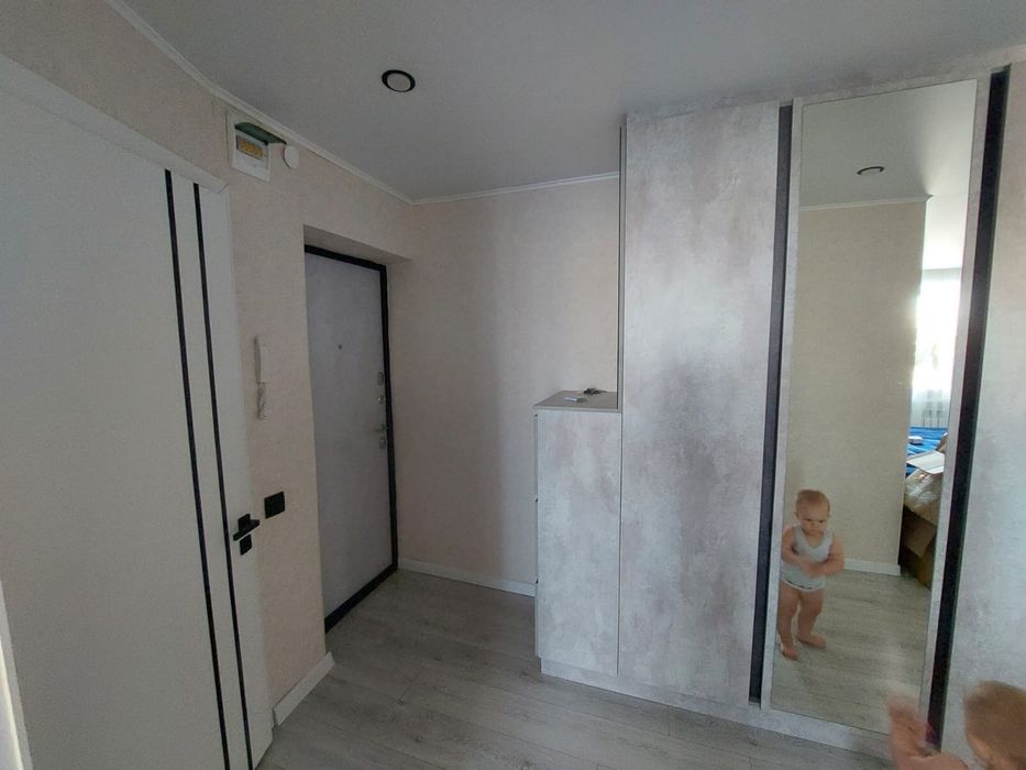 Продам 4х комнатную квартиру