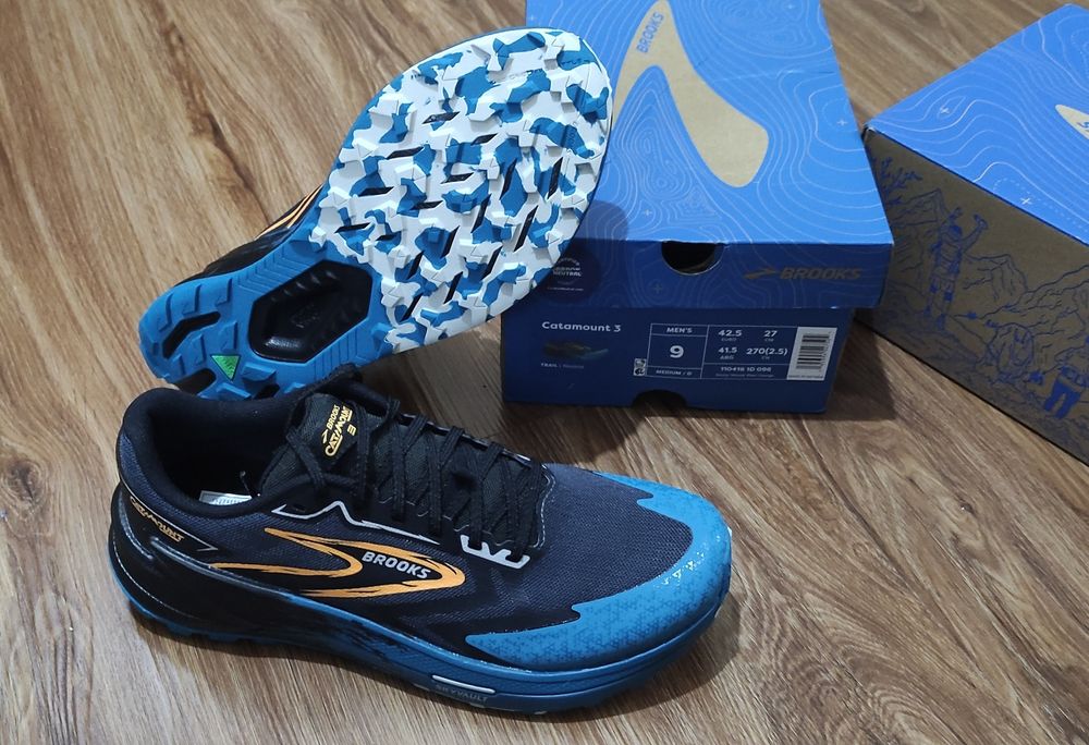 Новые кроссовки BROOKS трэйловые