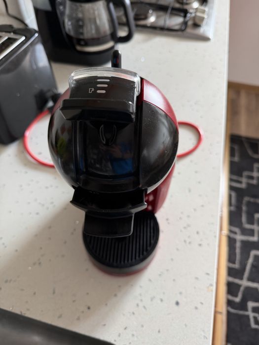 Aparat cafea nescafe dolce gusto