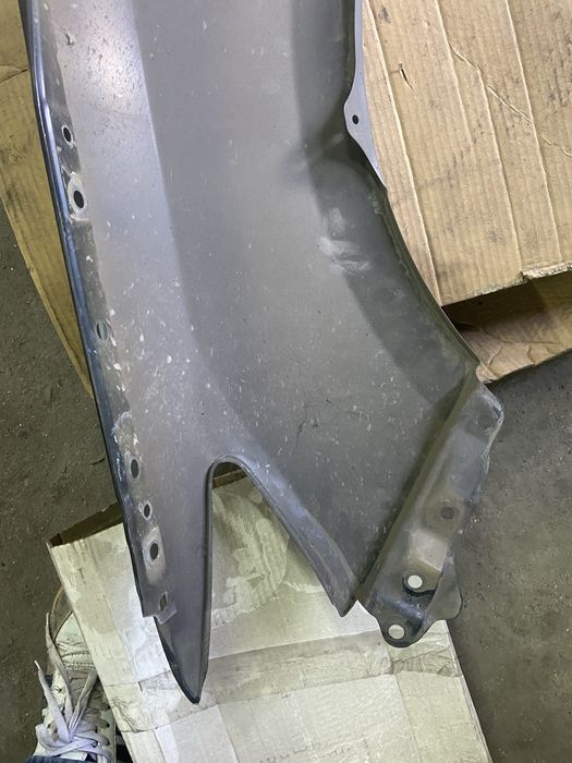 крыло на камри 50 2012 американец