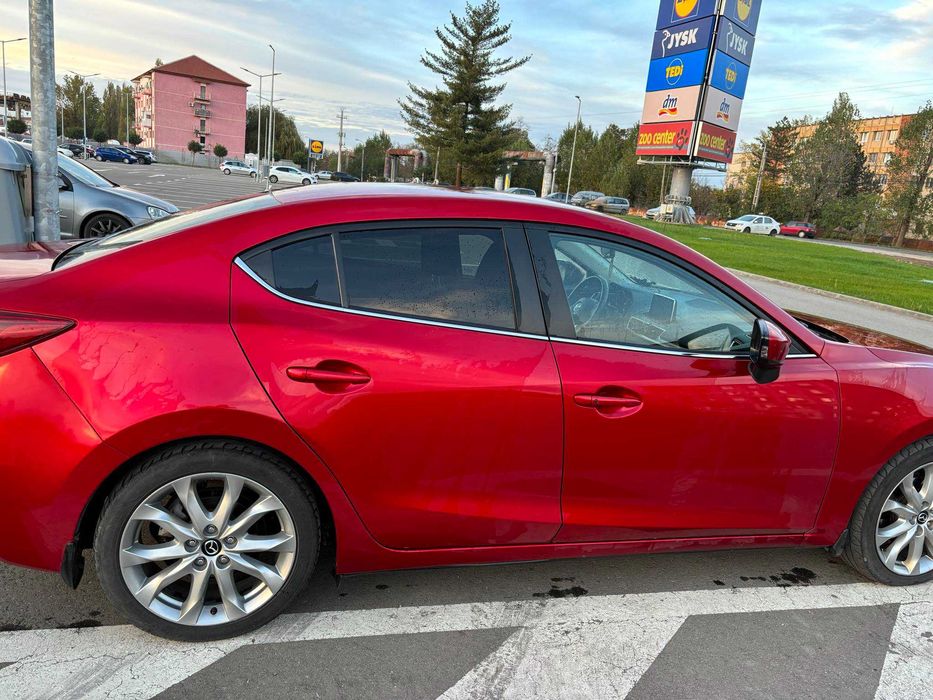 Mazda 3 , 2.2 Skyactiv-D 150 CP | 2016 | Soul Red | Full Option