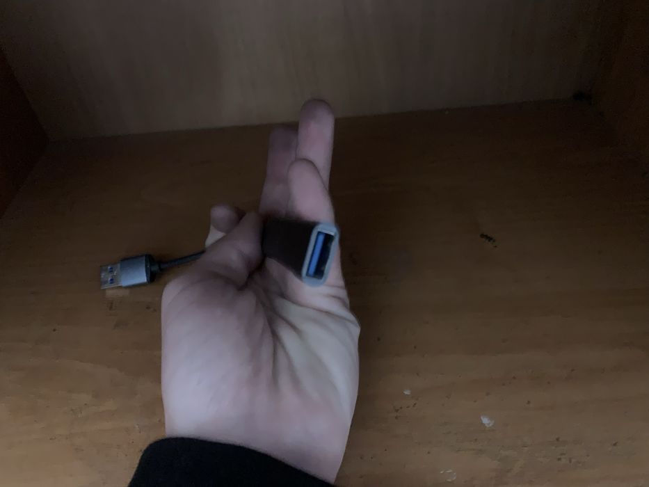 Продам USB HUB новый