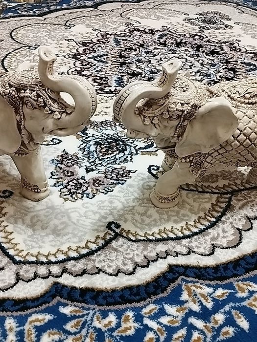 Сувениры Слоны из Индии новые в наличии есть 2 штуки