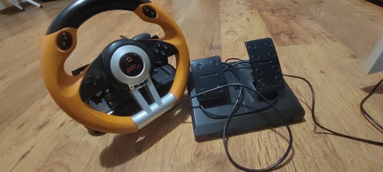 Продавам волан с педали - SPEEDLINK Drift O. Z. Racing Wheel for PC & гр.  Русе Дружба 3 •