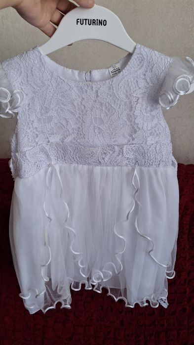 Продам детские  платья