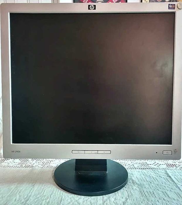 Monitor HP, 19 inch
