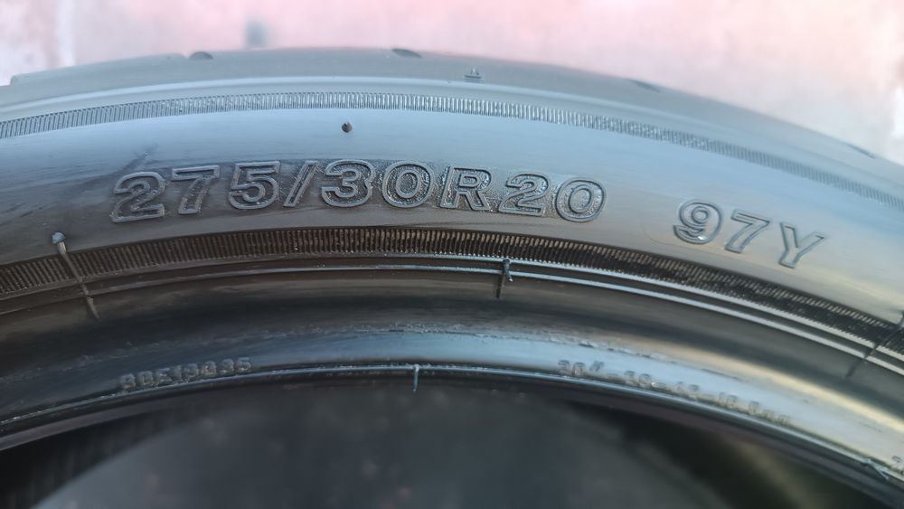 275/30/20 Bridgestone