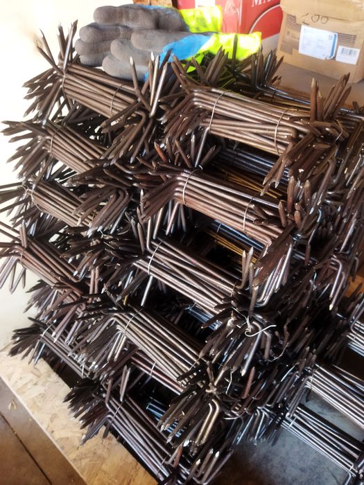 Скоба        65 тг