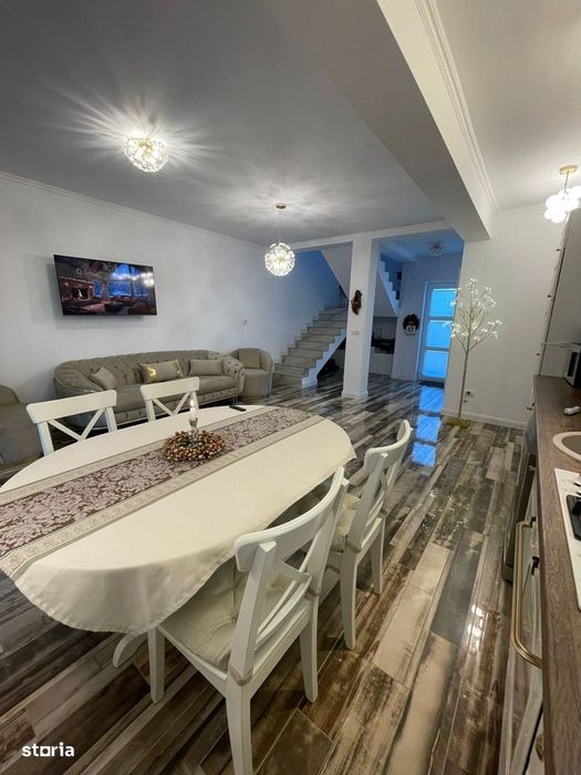Casa insiruita premium de vanzare, in Mosnita Noua