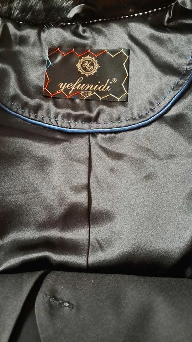 Продам шубу норковую