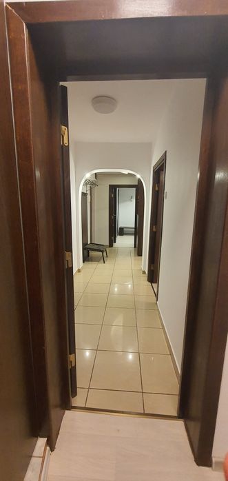 Particular inchiriez apartament 3 camere Tineretului