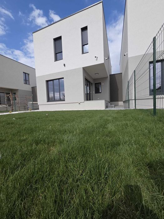 Duplex P+1E Covaci langa Timisoara separat prin camera tehnica