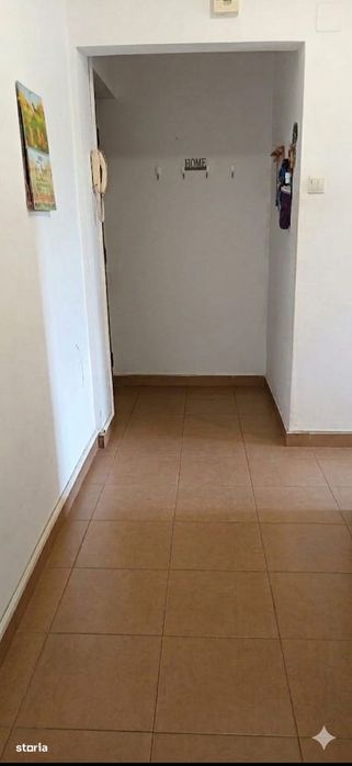 Ap. 2 camere etajul 3, Aleea Tihutei, Bistrita