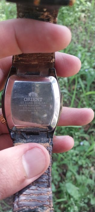 Часы ручные в хорошем рабочем состоянии