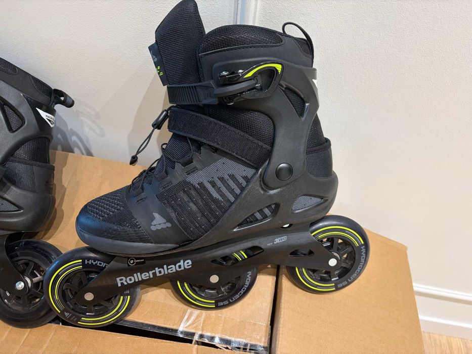 Vand Role Inline Skate Rollerblade Macroblade 110 3WD 42.5 plus protectie bonus