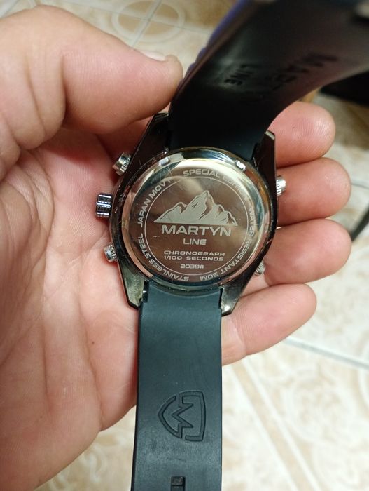 Ceasul electronic Martyn Liner model 3038# din Japonia este un cronogr