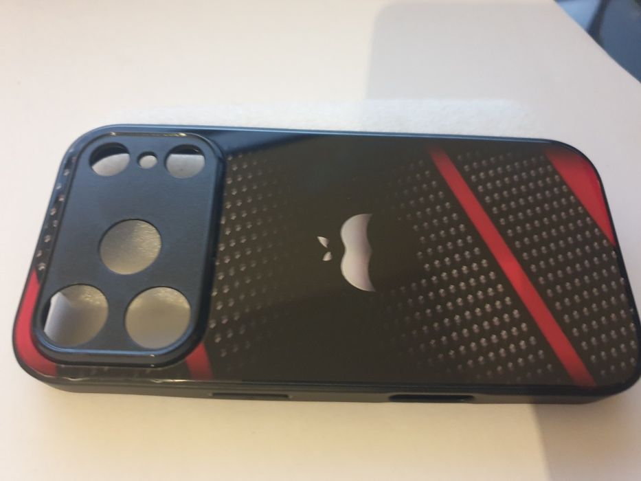 Кейс iphone 17 pro