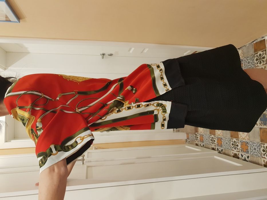 Продавам дамски блузи с къс ръкав модел риза