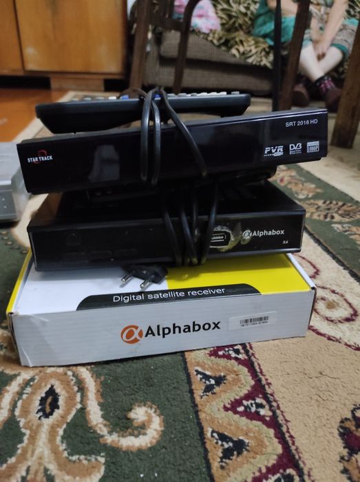 Спутниковый Тюнер.Головки