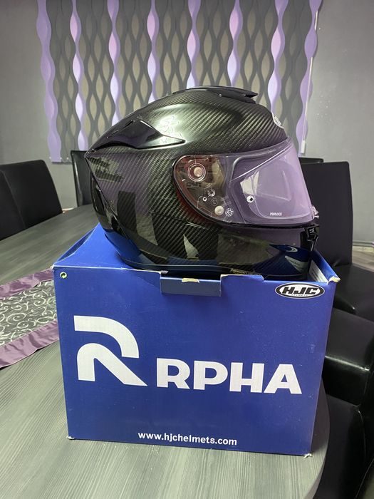 Vand casca HJC Rpha 70 Carbon