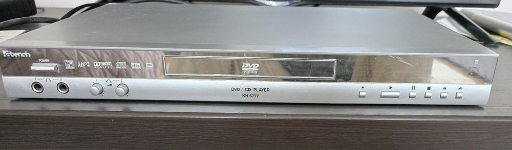 DVD/CD Bench KM 6777
