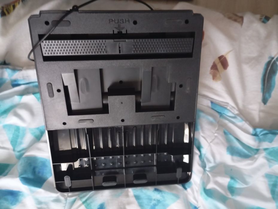 Волан и педали-Trust GXT racing wheel