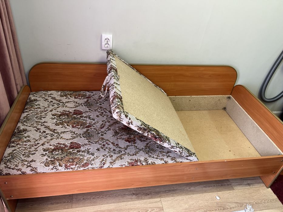Кровать однухспальная