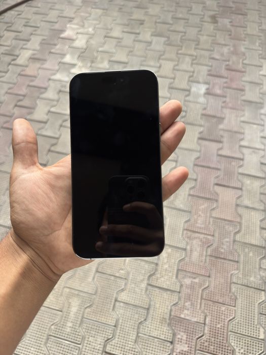 iPhone 14 pro max esm
