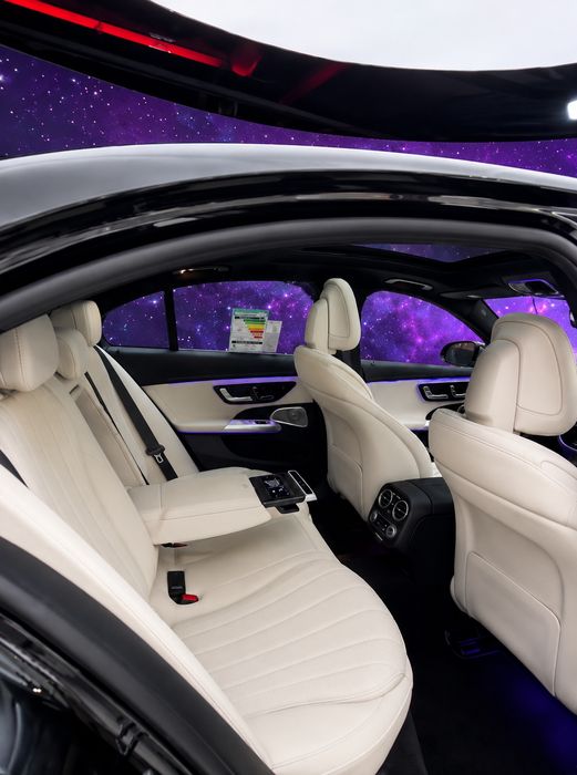 Mercedes Benz E300 W214 26