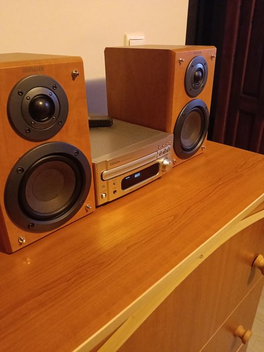 Boxe Aiwa LEM 70 și amplituner Denon rcd m33