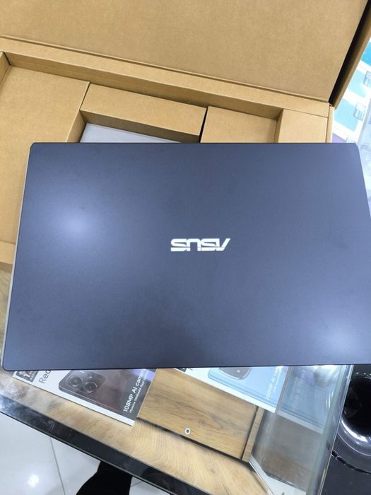 Asus Ноутбук Muddatli to'lovga xarid qiling oyiga 430.000 dan tushadi