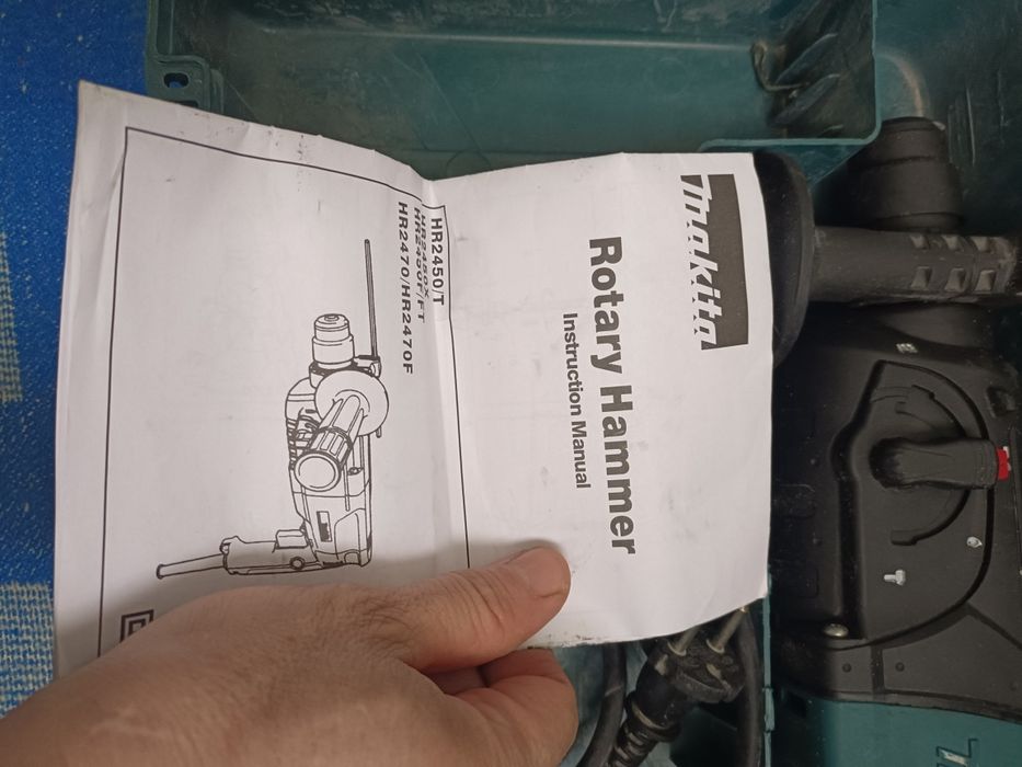 Продам перфоратор.